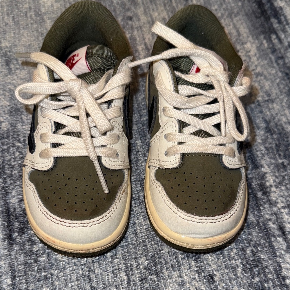 Travis Scott Kids' Olive and White Sneakers